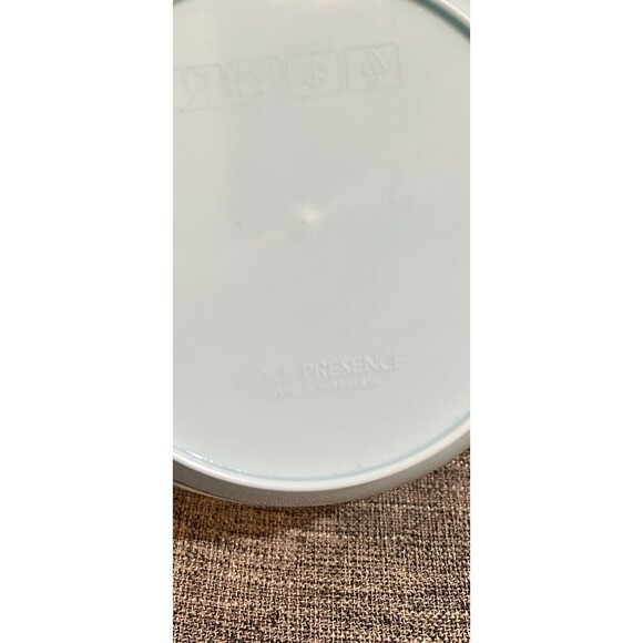 Home Presence Hello Kitty Bowls Set of 6 Light Blue Plastic 2005 - Picture 3 of 4